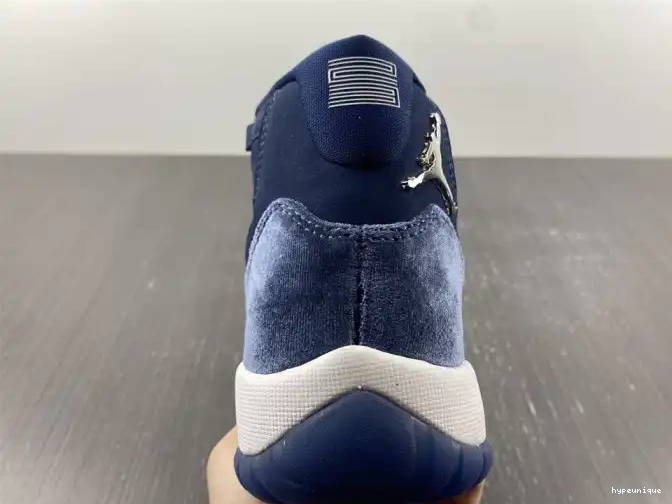 HYPE Jordan Velvet Air WMNS AR0715-441 Midnight 11 Navy 0427
